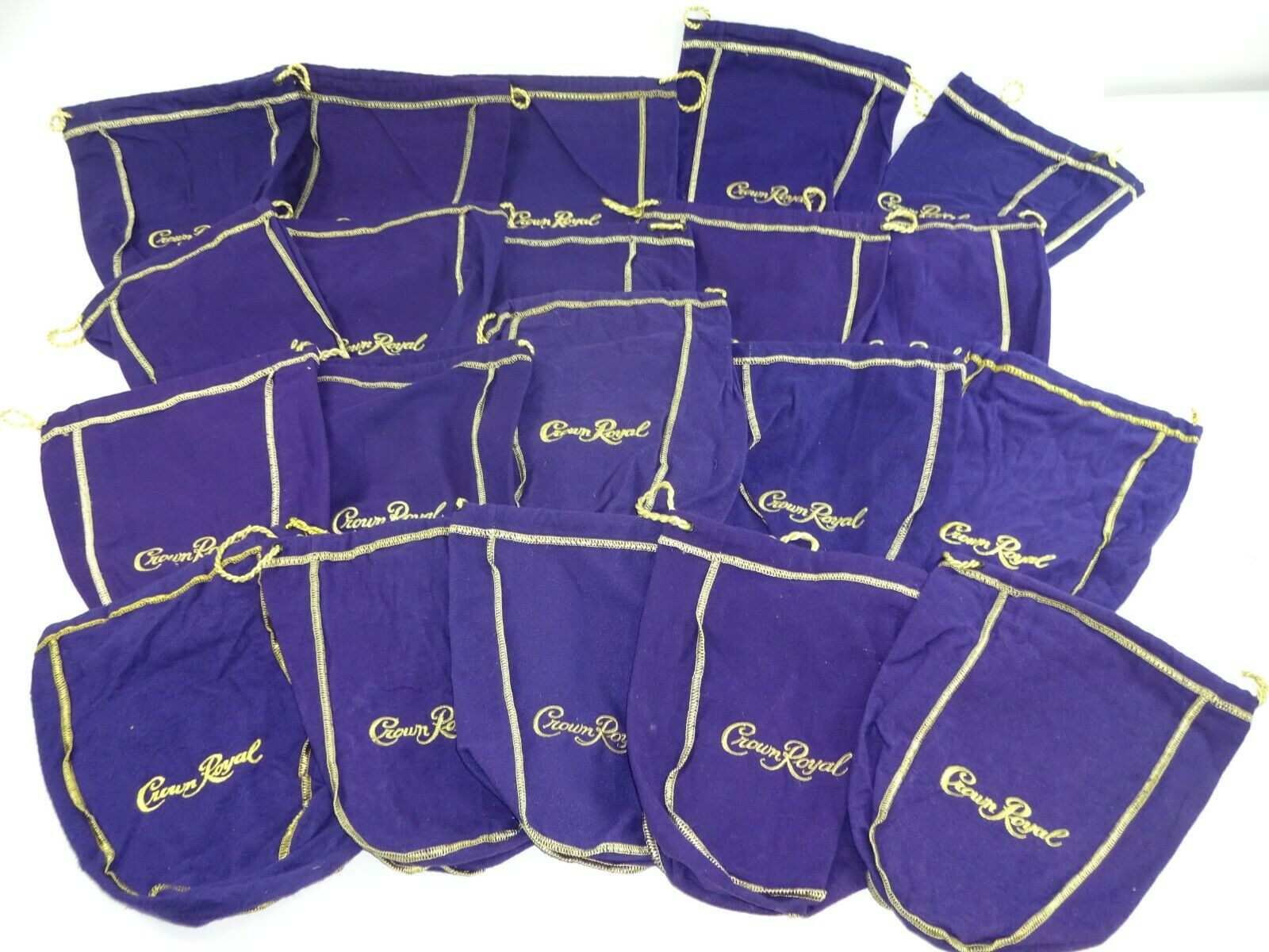 Lot Of 20 Crown Royal 750ml - 1 Liter Purple Drawstring Bags 9" Medium Size